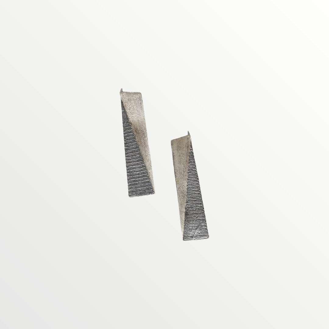Silver Earrings with an Oxidized finish - Jouly K