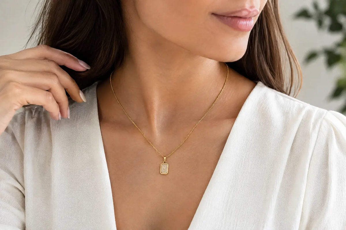 Gold Plated Necklace Review for Everyday Style