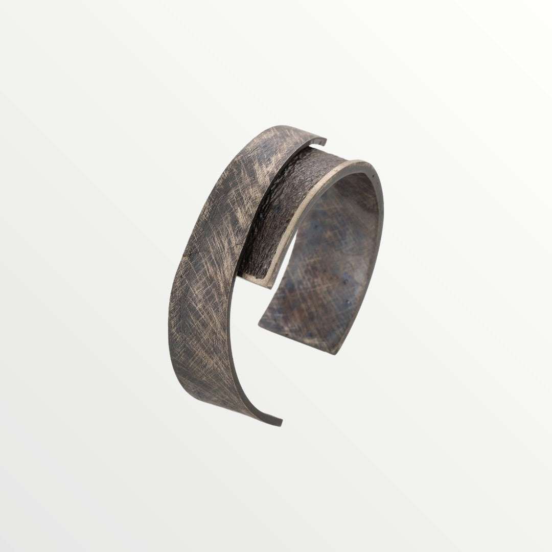 Silver Bracelet with an Oxidized finish - Jouly K