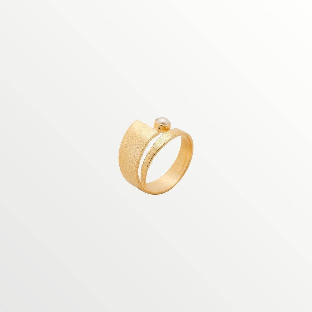 Jouly K gold-plated silver ring with oxidized finish and white pearl accent. Adjustable size.