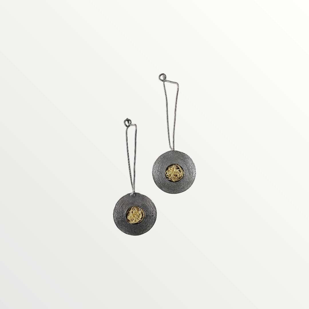 Jouly K silver 925 earrings with oxidized finish and gold-tone wire detail. Rustic, handcrafted dangle earrings.