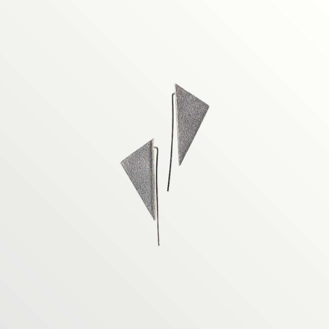 Jouly K handmade silver 925 earrings with an oxidized finish and triangular shape.