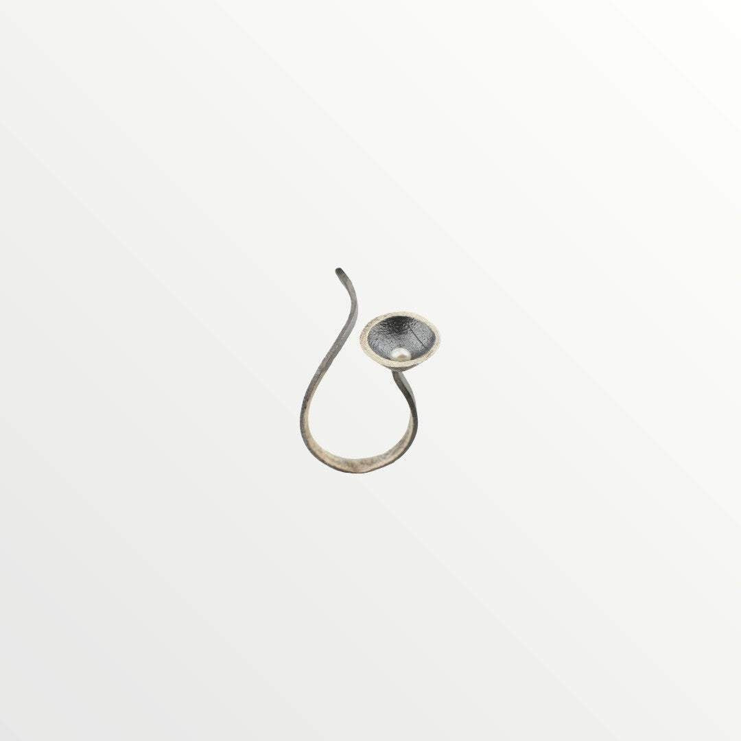 Jouly K handmade oxidized silver 925 ring with a white pearl, adjustable size.